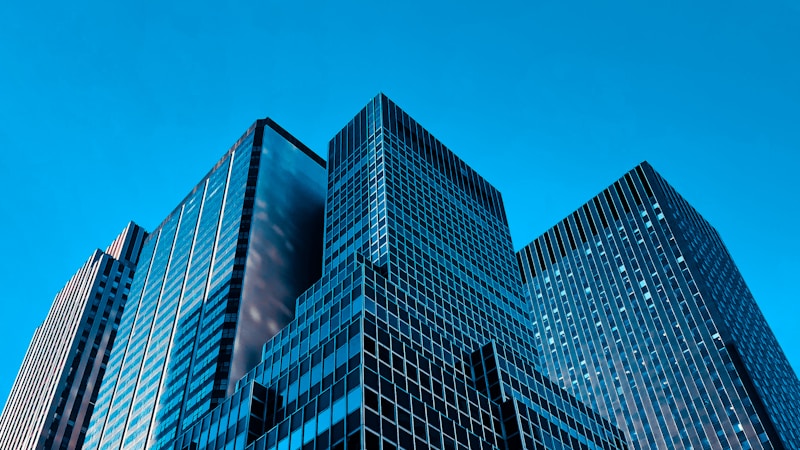 Smart Finance Guide — Insurance, Loans & AI Tools